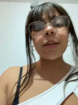 MiaCollinssx 라이브 XXX 채팅