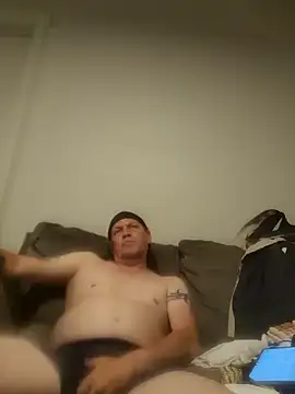 yourMasterisBored webcam show