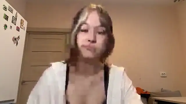 Chat +18 de YourFavoriteAltgirl ao vivo