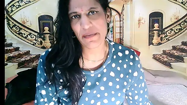 Czat XXX na żywo – IndianSexcSmyle