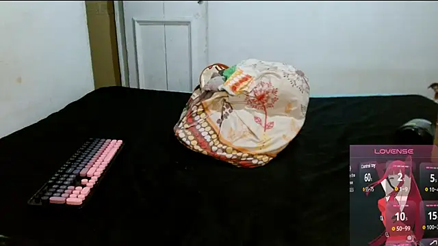 cherrydelioncourt's Live XXX Chat