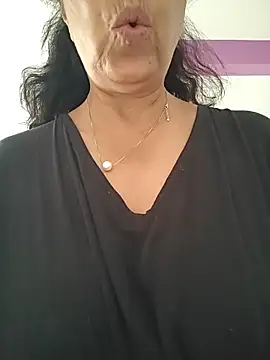 NakedMILFx Live XXX Chat