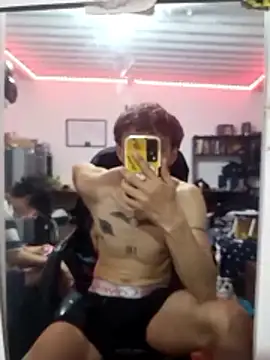 AoA-BoyStudent's Webcam Show