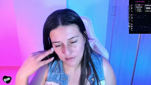 Chat XXX ao vivo de Saskyaa