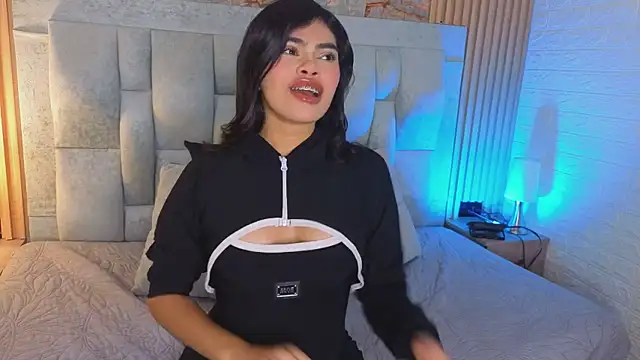Katty_Roose2 现场XXX聊天