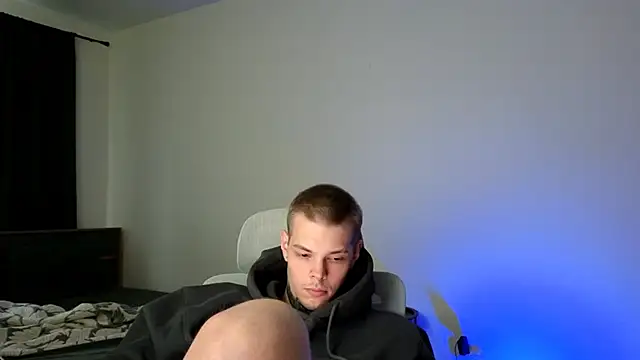 DENIS_HERE Live XXX-chat