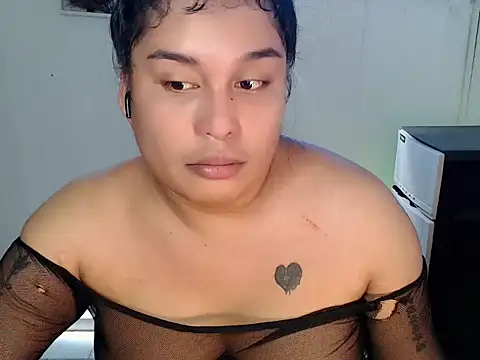 Hardcore_Tgirln Webbikameraesitys