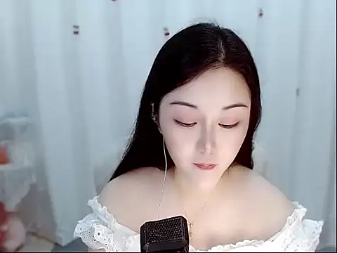 Amy-cnbaby's Live XXX Chat