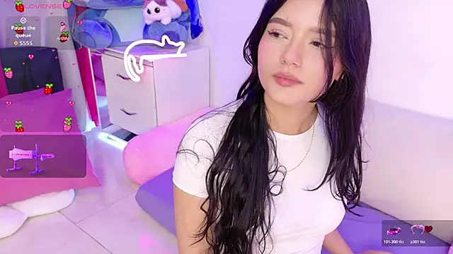 Nara_Pink Adlı Modelin Canlı XXX Sohbeti