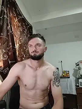 colin_hopex: онлайн-секс-чат