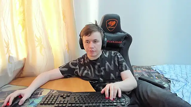 iliaskrislove – webcam-show