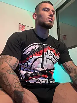 Chat XXX Live DimitriSullivan_