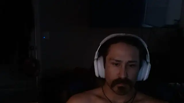 XXX chat uživo modela KatMan2869
