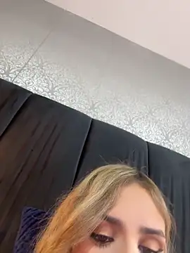 Chat +18 de GabrielaPortmans ao vivo