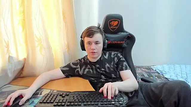 iliaskrislove Webcam Show