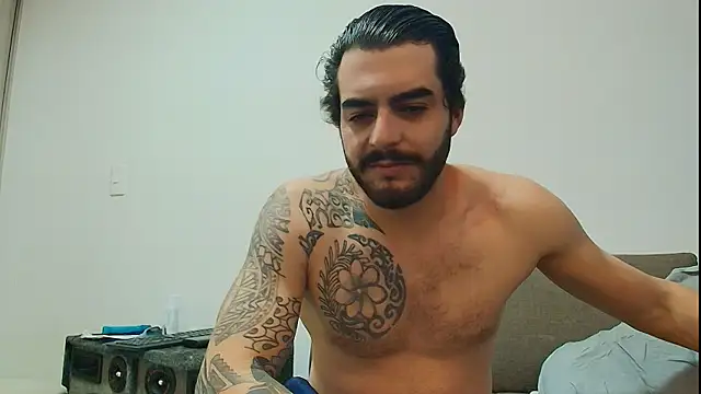 thomas_gun's Live XXX Chat