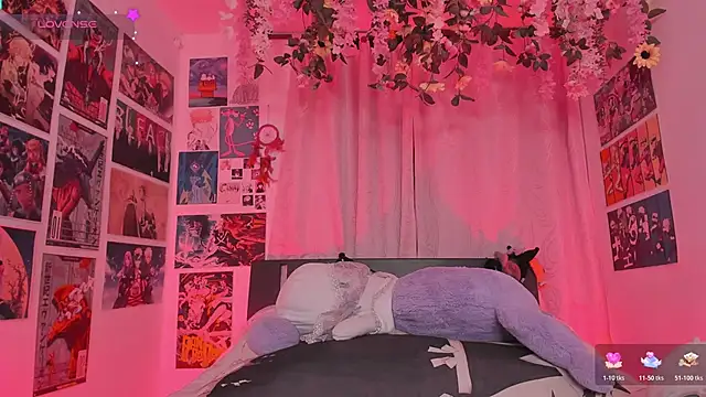 MissCurvyTopn Live XXX chat