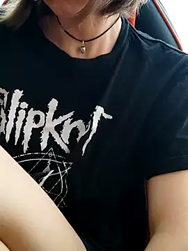 Aashikalaa 라이브 XXX 채팅