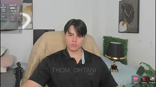 Show de Thom_Ohtani na webcam