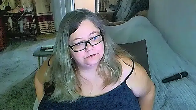 sex2 élő XXX-chatje