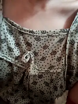 Chat +18 de riya_reena ao vivo