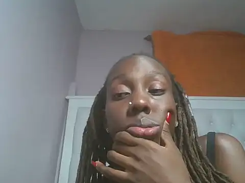 nudevelvet1's Webcam Show