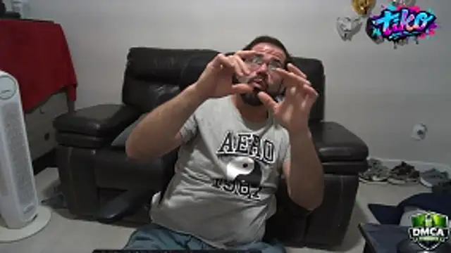 Czat XXX na żywo – Zander823