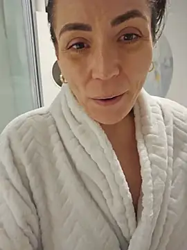 Ellie-Elizabeth's Webcam Show