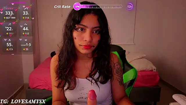 Chat +18 de Lovelyamyy ao vivo