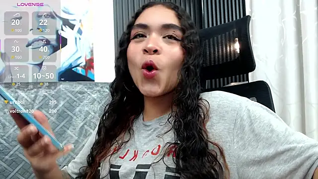 Sala de chat ao vivo de KENDALL_ART