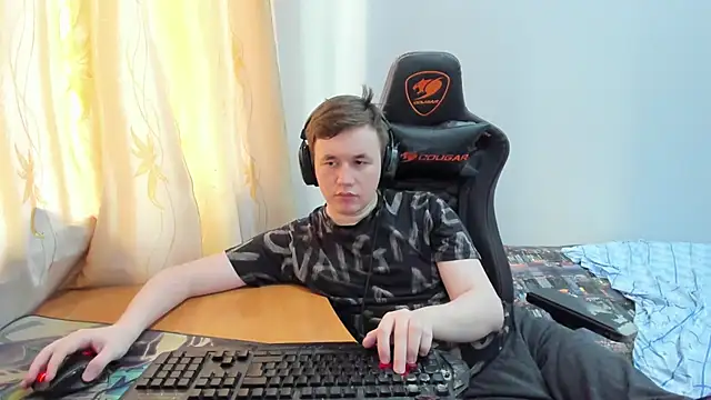 iliaskrislove Show Webcam