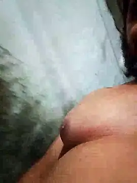 tarra122 – Naživo XXX chat