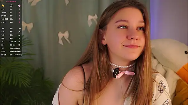 Онлайн чат XXX ShantellAngulo