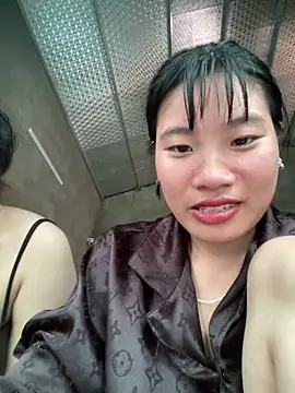 Chat XXX en directo de sukanaka99
