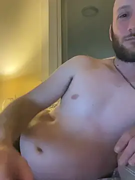 Magic_mike97 élő XXX-chatje