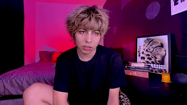 Aronn_44 – webcam-show