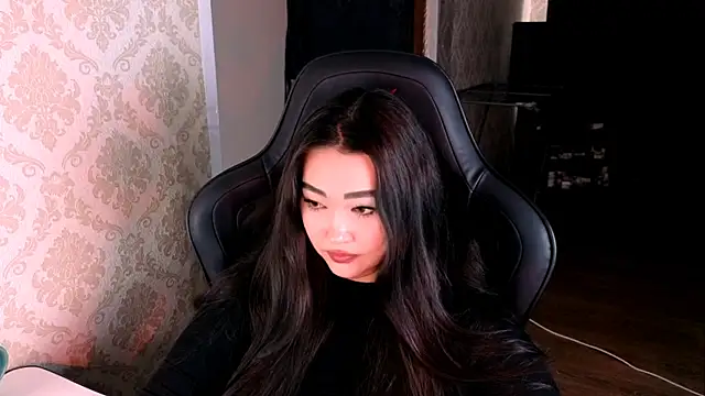 Emma_Uilson Adlı Modelin Canlı XXX Sohbeti