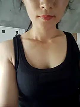 XXX chat uživo modela Asami_6868