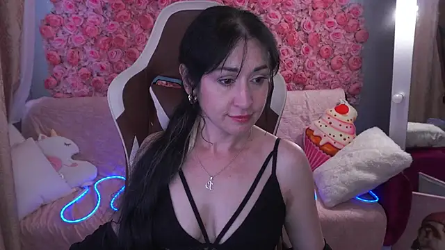 CarolinaaFoxyyy webcam show