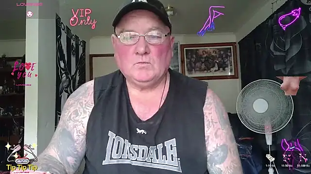 KINKYBLUEYES69 Webcam show