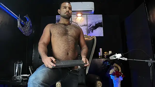 BeardAndrew 现场XXX聊天