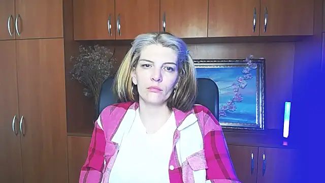 VanessaRey_ Chat XXX in diretta