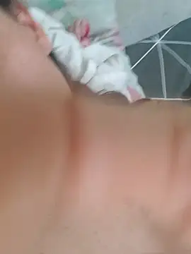 girl_tits' Live XXX Chat