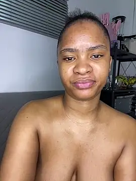 __Fifi – Live XXX-chat