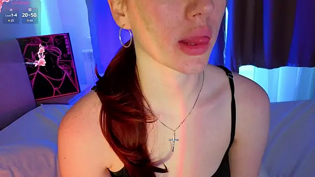 StacyWatts Adlı Modelin Canlı XXX Sohbeti