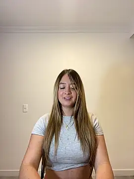 Zara_Ross' Webcam Show