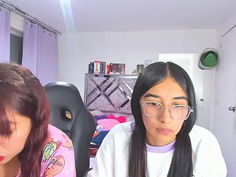 naomi_johnson's Webcam Show
