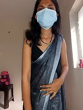Shivani2002 Chat XXX live