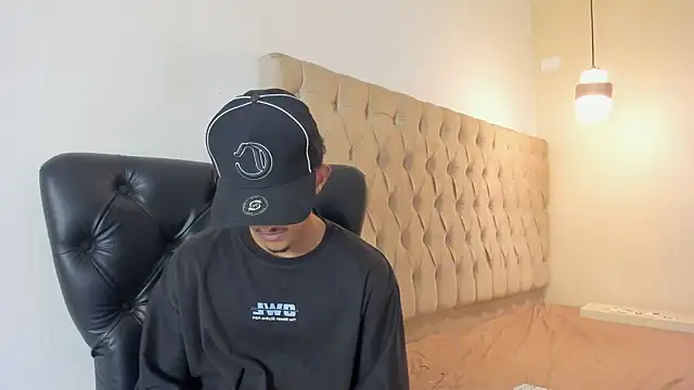 alpha_marcus webcam show