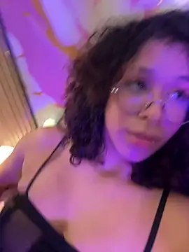 Woo_isDaphnen Live XXX chat